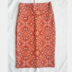 🔴3/$20 NWOT LuLaRoe Cassie Aztec Design Stretchy New Multi Form Skirt or Shirt